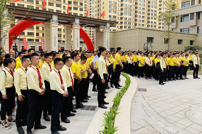 東辰祥瑞盛大啟動(dòng)經(jīng)紀(jì)人大會(huì)，攜手共進(jìn)共創(chuàng)房產(chǎn)新輝煌